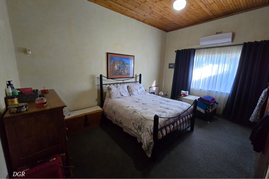 4 Bedroom Property for Sale in Herlear Northern Cape